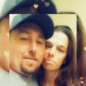 Meet your Posher, Carrie-travis